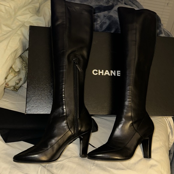 Chanel boots NIB - Picture 7 of 11